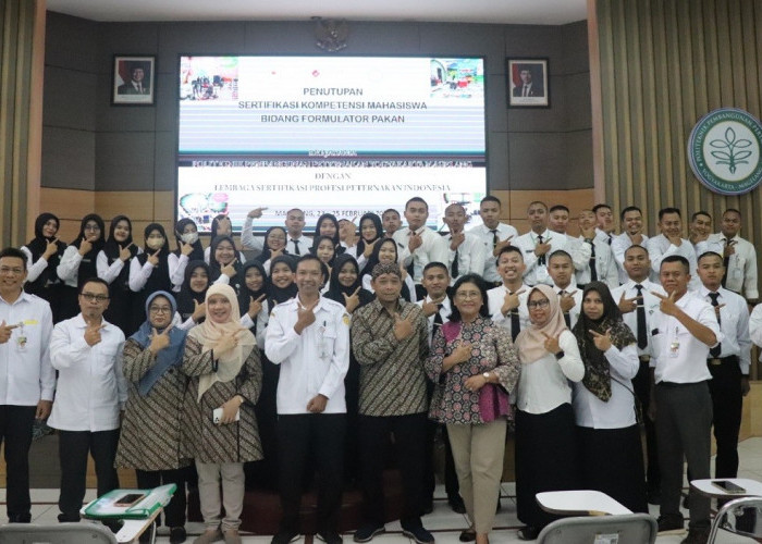 Cetak SDM Unggul, Polbangtan Kementan Cetak Formulator Pakan dan Butcher Bersertifikat