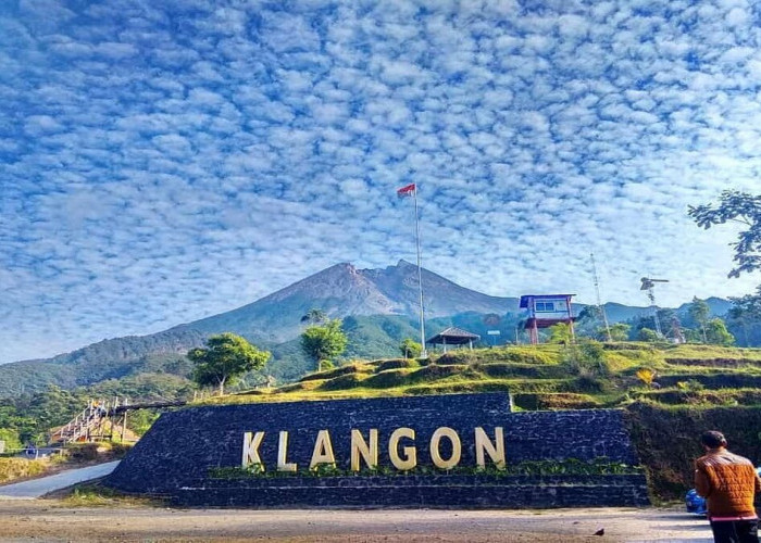 Bukit Klangon: Menyajikan Pemandangan Mempesona dengan Latar Belakang Kegagahan Gunung Merapi