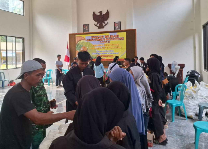 Emak-Emak di Purworejo Serbu Pasar Murah Jelang Ramadan