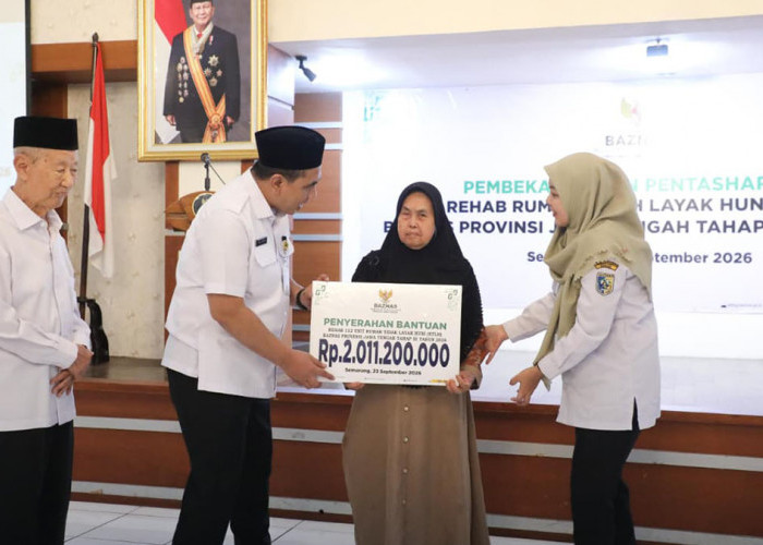 Pemprov Jateng Kejar Target Kemiskinan 8,7 Persen Lewat Program Bedah Rumah