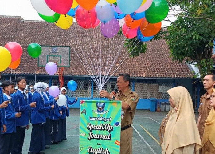 SMPN 2 Magelang Launching Program English Day, Latih Siswa Komunikasi Global Sejak Dini