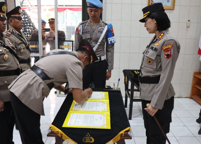 Kapolres Magelang Kota Pimpin Upacara Sertijab Tiga Pejabat