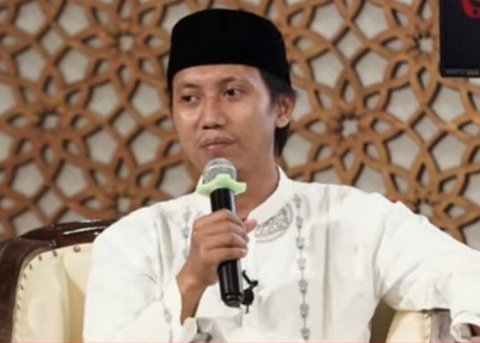 Kalian Perlu Tahu!  Apa Balasan Mengucapkan Jazakallahu Khairan, Ini Penjelasan Ustadz Ammi Nur Baits 