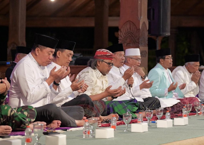 Tanpa Kembang Api, Temanggung Sambut Tahun Baru 2026 dengan Doa Bersama dan Solidaritas untuk Korban Bencana