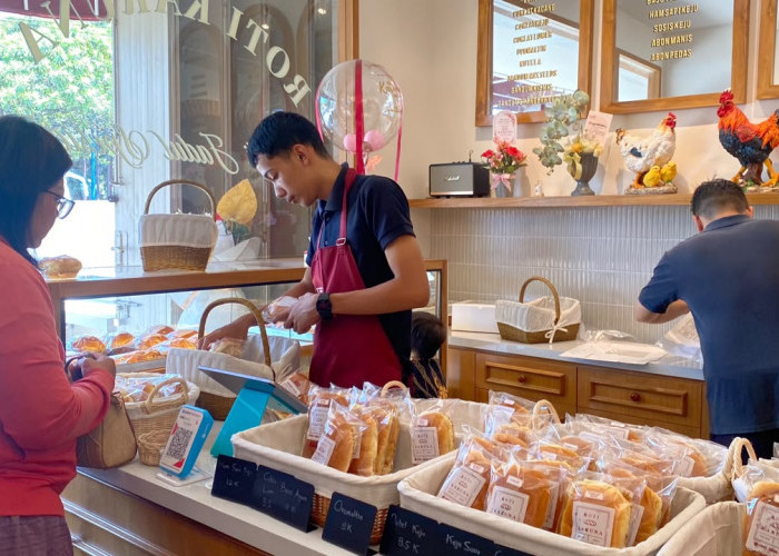 Roti Karuna Magelang Andalkan Resep Tanpa Pengawet dan Varian Roti Jadul