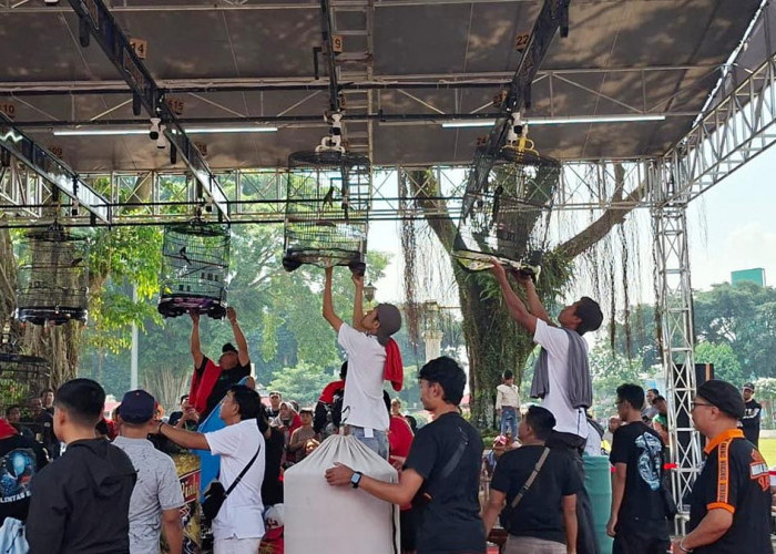 Ratusan Kicau Mania Serbu Magelang, Rebutkan Motor Baru di HUT ke-80 Bhayangkara