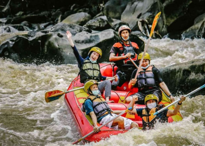 Cobain Keseruan Wisata Arung Jeram Di Sungai Elo Magelang, Cocok Untuk Liburan Nataru!