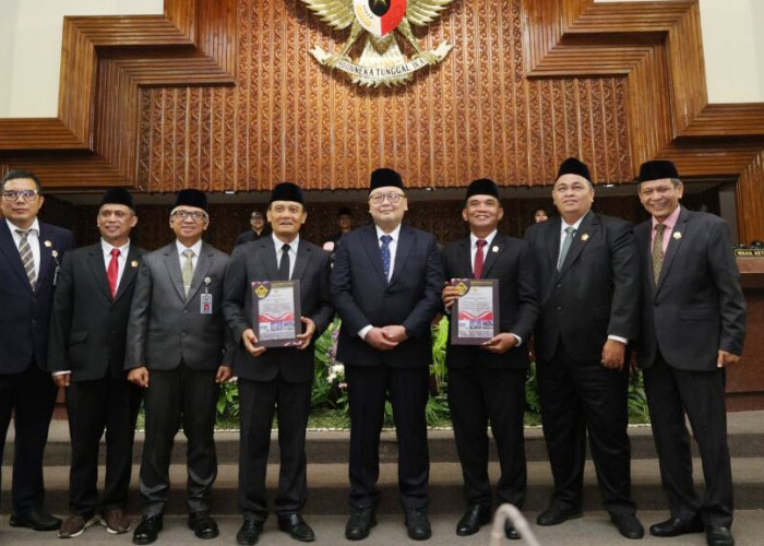 Gelar Paripurna, DPRD Jawa Tengah Terima WTP ke-15 BPK dan Catatan Minor Trans Jateng