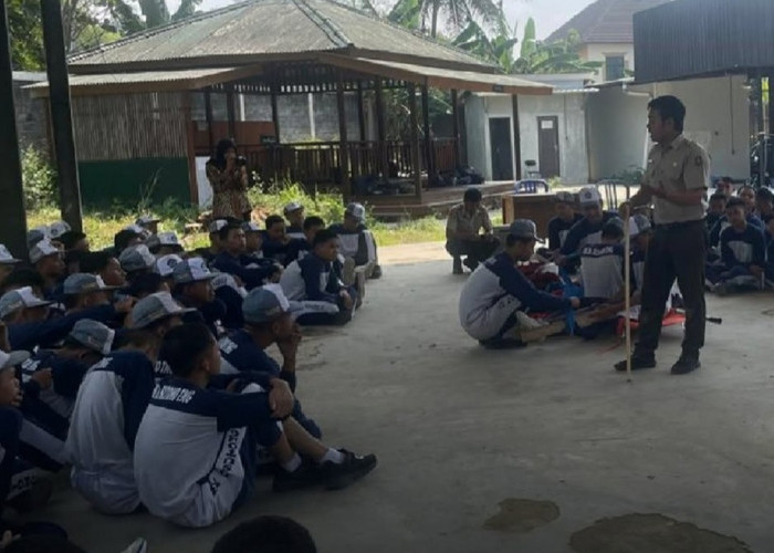 BPBD Temanggung Latih Tanggap Darurat di SMK Dr. Sutomo, Perkuat Budaya Siaga Bencana Sekolah