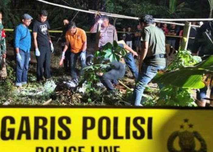 Tangis Histeris Istri Korban Penganiayaan dan Pembunuhan di Jogoboyo Purworejo