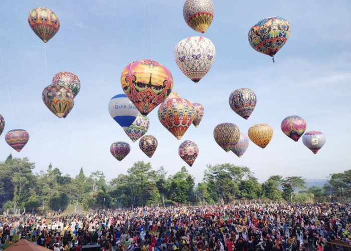 Duh Indahnya! Java Ballon Attractions Tampilkan 4 Formasi, Bisa Jadi Destinasi Wisata Unggulan di Wonosobo