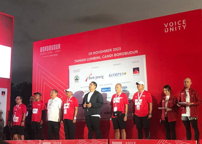 Race Day Borobudur Marathon 2023 Bergulir, Menpora :  Saya sangat Senang dan Mengapresiasi!