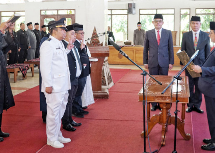 Rotasi Jabatan di Kabupaten Magelang: Bupati Sepyo Achanto Lantik 34 Pejabat Baru