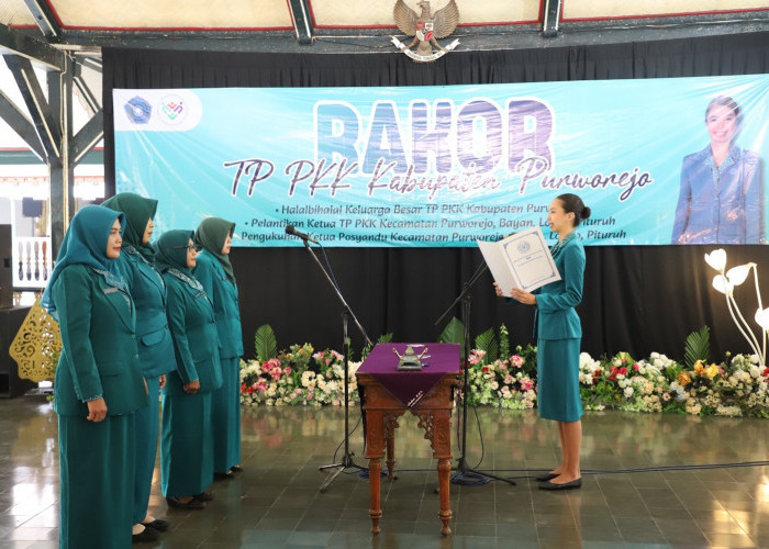 Ketua TP PKK dan Posyandu 4 Kecamatan di Purworejo Dilantik, Bupati Tekankan Peran Strategis Cegah Stunting