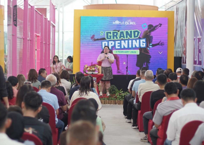 Bermain Padel Sembari Melihat Pemandangan Gunung Tidar di Maple Padel Artos Mall Magelang