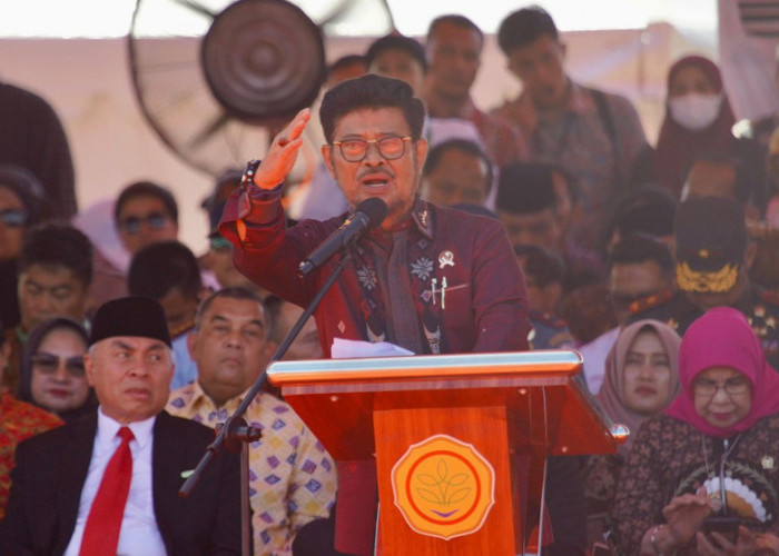 Penas XVI di Padang, Presiden Jokowi dan Mentan Mendapat Apresiasi dari Petani