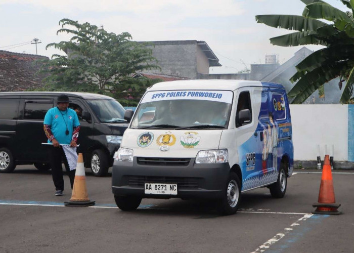 Pertama di Indonesia, Polres Purworejo Bekali Pengemudi MBG Safety Driving