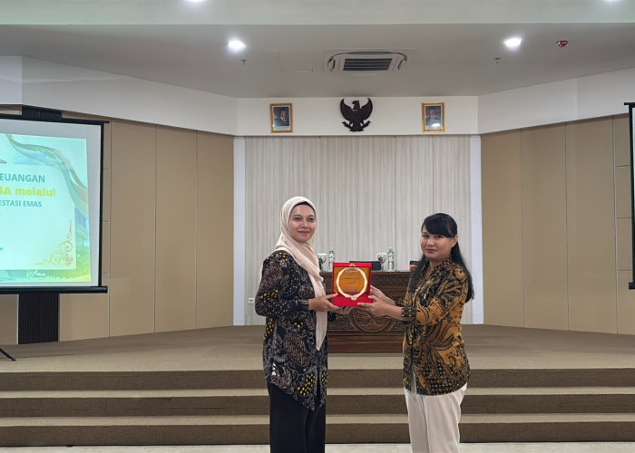 Untidar Edukasi Pelajar dan Guru SMA Magelang soal Bank Emas Syariah