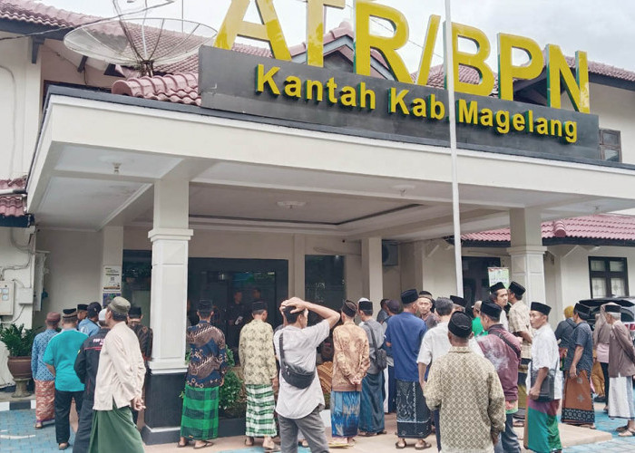 Warga Sambeng Borobudur Geruduk BPN Magelang, Bongkar Dugaan Pemalsuan Izin Tambang