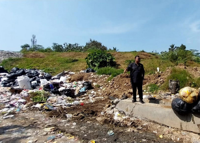 Meski Sudah Overload, TPSA Kota Magelang Dipaksa Tampung Berton-ton Sampah Setiap Hari