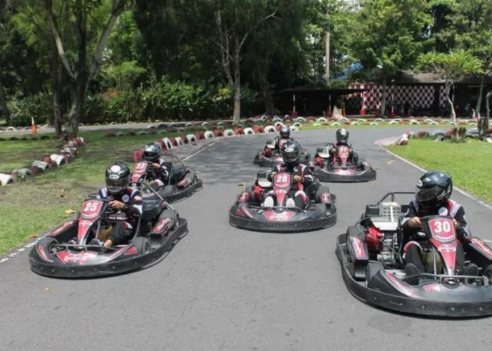 Lagi Ngetrend Main Gokart Sama Pasangan Di Gokart Jogja!
