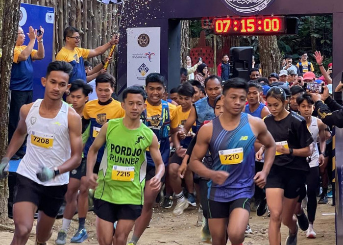 BOB Forest Run 2023, Ratusan Peserta Adu Lari Jelajahi Track Menantang Bukit Menoreh