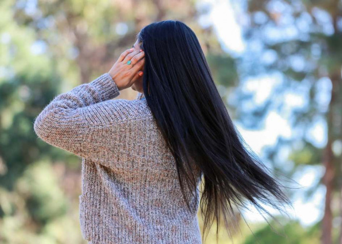 5 Cara Sederhana Memanjangkan Rambut, Solusi Untuk Kamu yang Nyesel Potong Rambut Kependekan