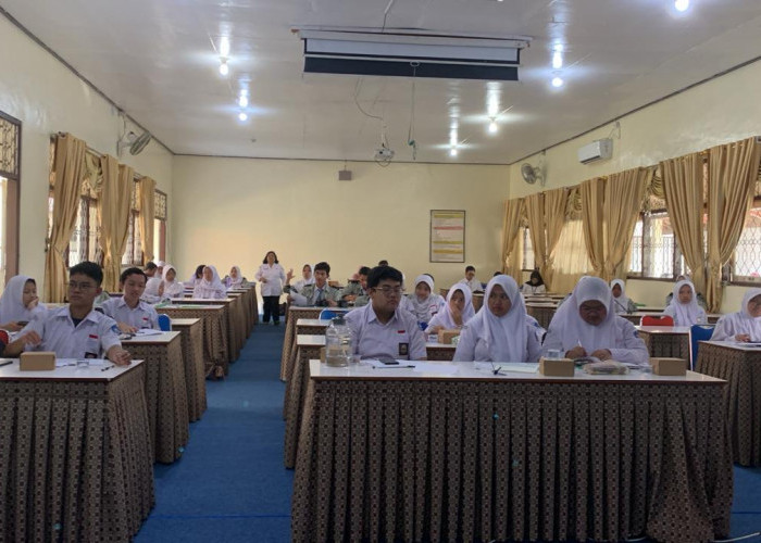 Anggota Baru Arjuna SMA Negeri 5 Magelang Gelar Pelatihan Jurnalistik Tingkat Dasar