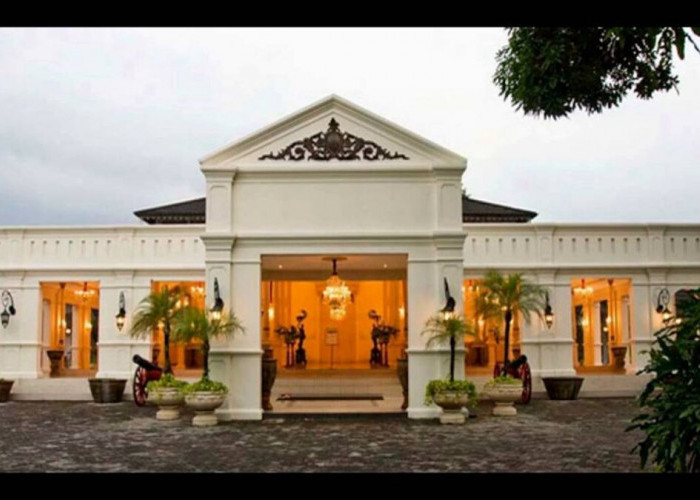 Wisata Solo Rumah Batik Danar Hadi Museum dengan Koleksi Batik Terbanyak di Asia