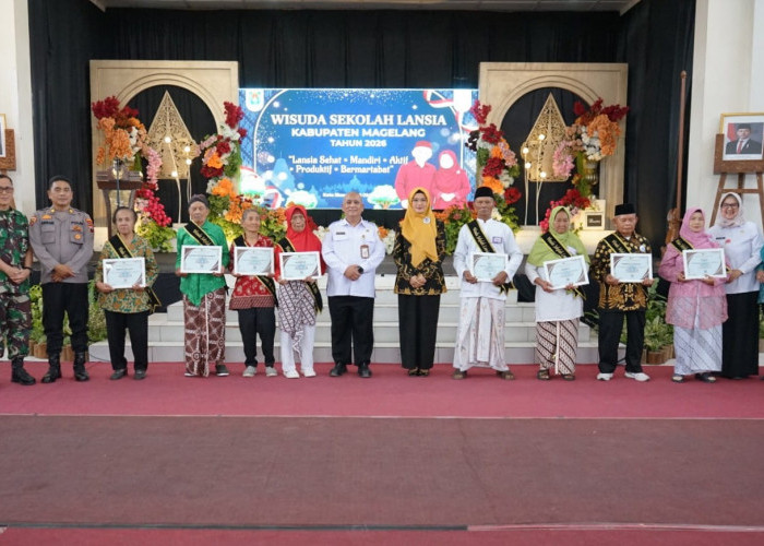 270 Lansia di Kabupaten Magelang Resmi Diwisuda, Dorong Lansia Mandiri dan Tangguh