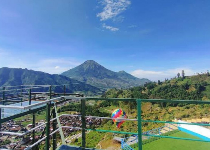 Foto Pintu Langit Sky View 