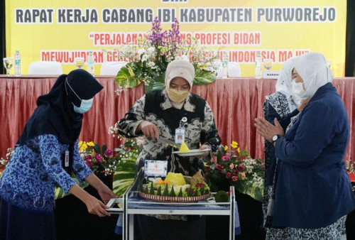 Rakercab IBI Purworejo: Bidan Berperan Besar Mencegah Kematian Ibu dan Anak 