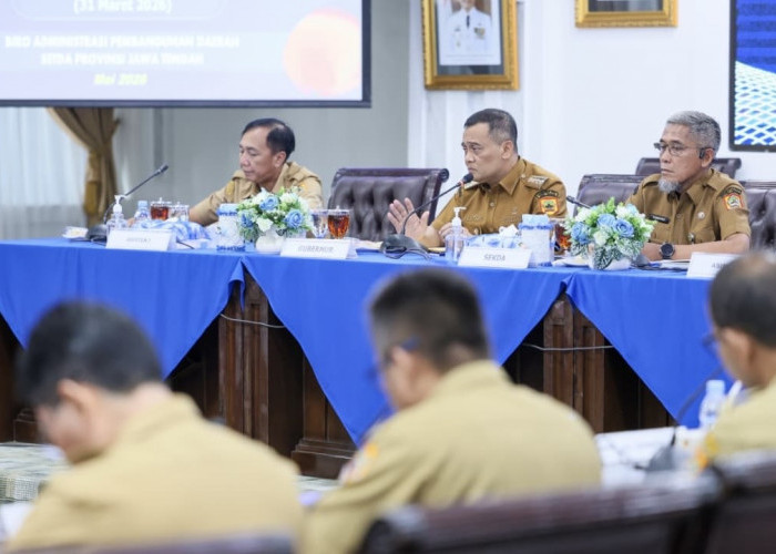Meski Diterpa Efisiensi, Gubernur Jateng Ahmad Luthfi Desak Instansi Percepat Program Pro Rakyat