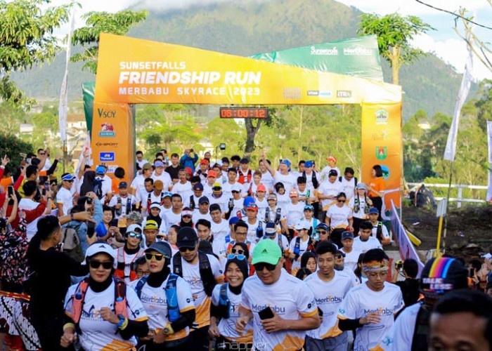 Friendship Run 10K, Ajang Gathering Pelari Merbabu Sky Race 2023