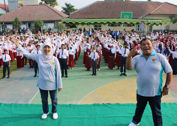 Sejumlah siswa SD saat mengikuti try out yang diadakan SMPN 3 Magelang beberapa waktu lalu bersama Kepala Sekolah Rochani dan Waka Kesiswaan Budi Santoso bebera