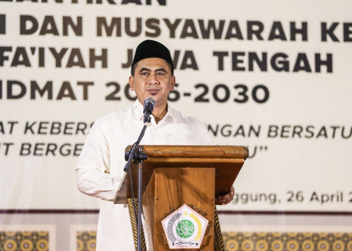 Gus Yasin Bocorkan Peluang Beasiswa dan Dukungan UMKM bagi Kader Rifaiyah Jateng