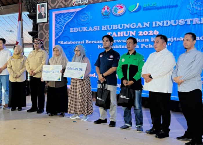 Peringati May Day, BPJS Ketenagakerjaan Temanggung Serahkan Santunan JKK dan JKM