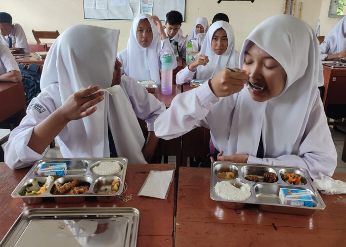 Makan Bergizi Gratis di Wonosobo Baru Sasar 3.372 Pelajar SD dan SMP