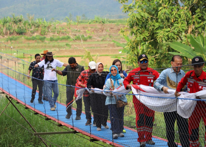 Jembatan Gantung Sungai Semawung Purworejo Diresmikan, Buka Akses 3.500 Warga dan Dongkrak Ekonomi Desa
