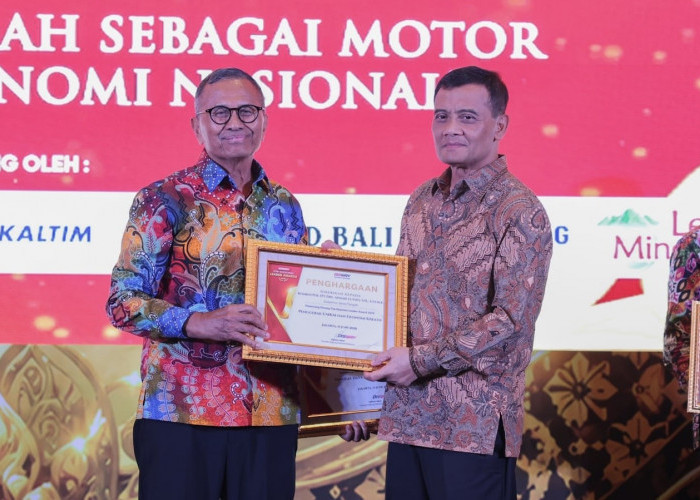 Sukses Bina 4,2 Juta UMKM di Jawa Tengah, Gubernur Ahmad Luthfi Diakui Jadi Kepala Daerah Istimewa