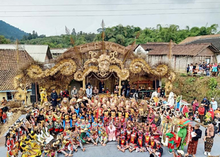  Dapat Lima Gunung Award 2022, Yenny Wahid: Saya Kaget dan Takjub