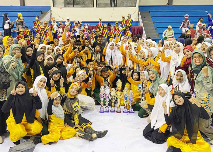 Sapu Bersih 6 Gelar, Drumband MI Arrosyidin Payaman Juara Umum Magelang Junior 2026
