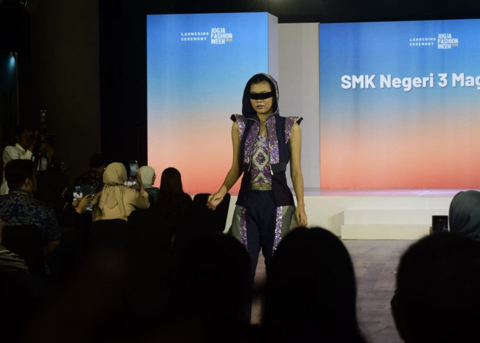 d’JeLiPat SMK Negeri 3 Magelang Curi Perhatian di Launching Jogja Fashion Week 2026