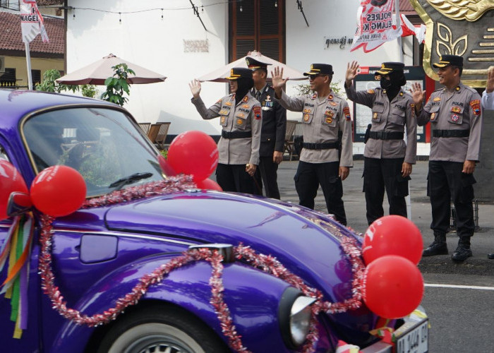 29 Personel Polres Magelang Kota Naik Pangkat, 7 Purnawirawan Dilepas