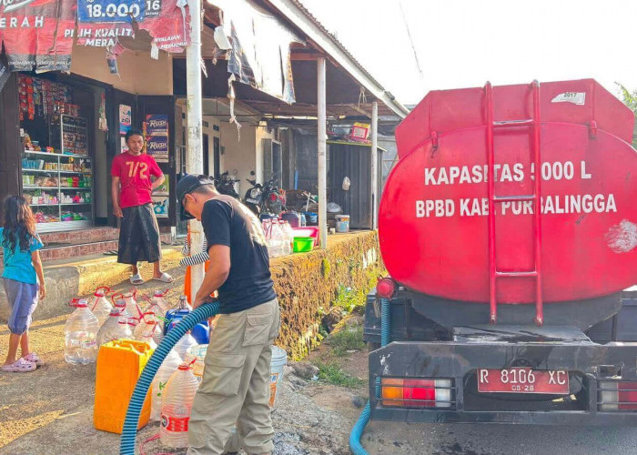 Kekeringan Meluas, Jateng Salurkan 6,8 Juta Liter Air Bersih ke 25 Kabupaten/Kota
