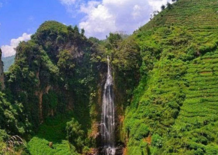 Keajaiban Wisata Curug Trocoh Temanggung! Dapat Membuat Mata Melek Dan Badan Menjadi Seger