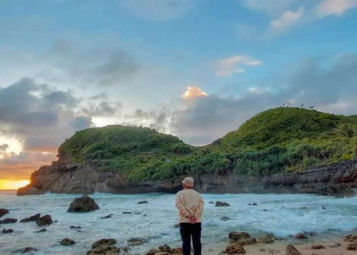 Pantai Sembukan Wonogiri: Eksotisme Pesona Laut Selatan Jawa Tengah