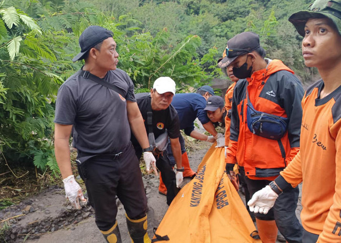Update Banjir Lahar Dingin Merapi Telan 3 Korban Jiwa dan Kubur Belasan Truk