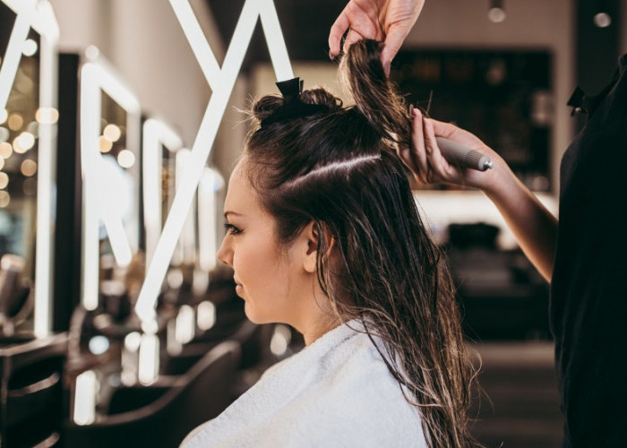 5 Langkah dan Cara Tepat Smoothing Rambut dengan Tepat, Hindari Ini Jika Kamu Ingin Hasilnya Awet