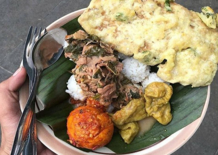 Menikmati Sarapan Pagi dengan Kelezatan Nasi Penggel Khas Kebumen yang Legendaris